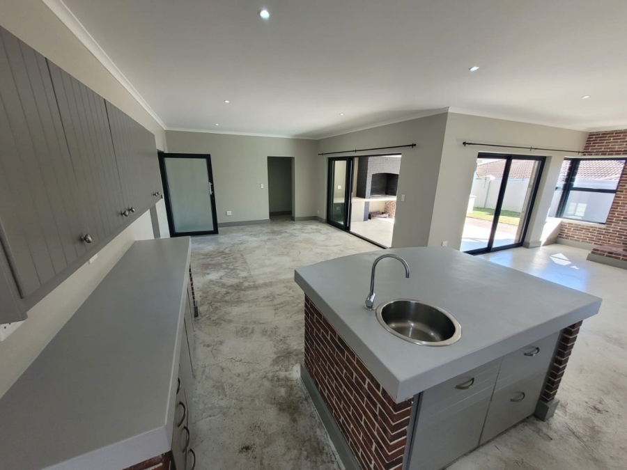 3 Bedroom Property for Sale in Hageland Estate Western Cape